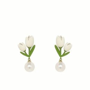 Tulip Shaped Post Earrings Inlaid With Faux Pearls